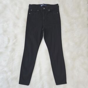 GAP High Rise Universal Legging